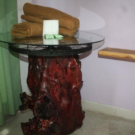 Gusti Homestay Kerobokan エクステリア 写真